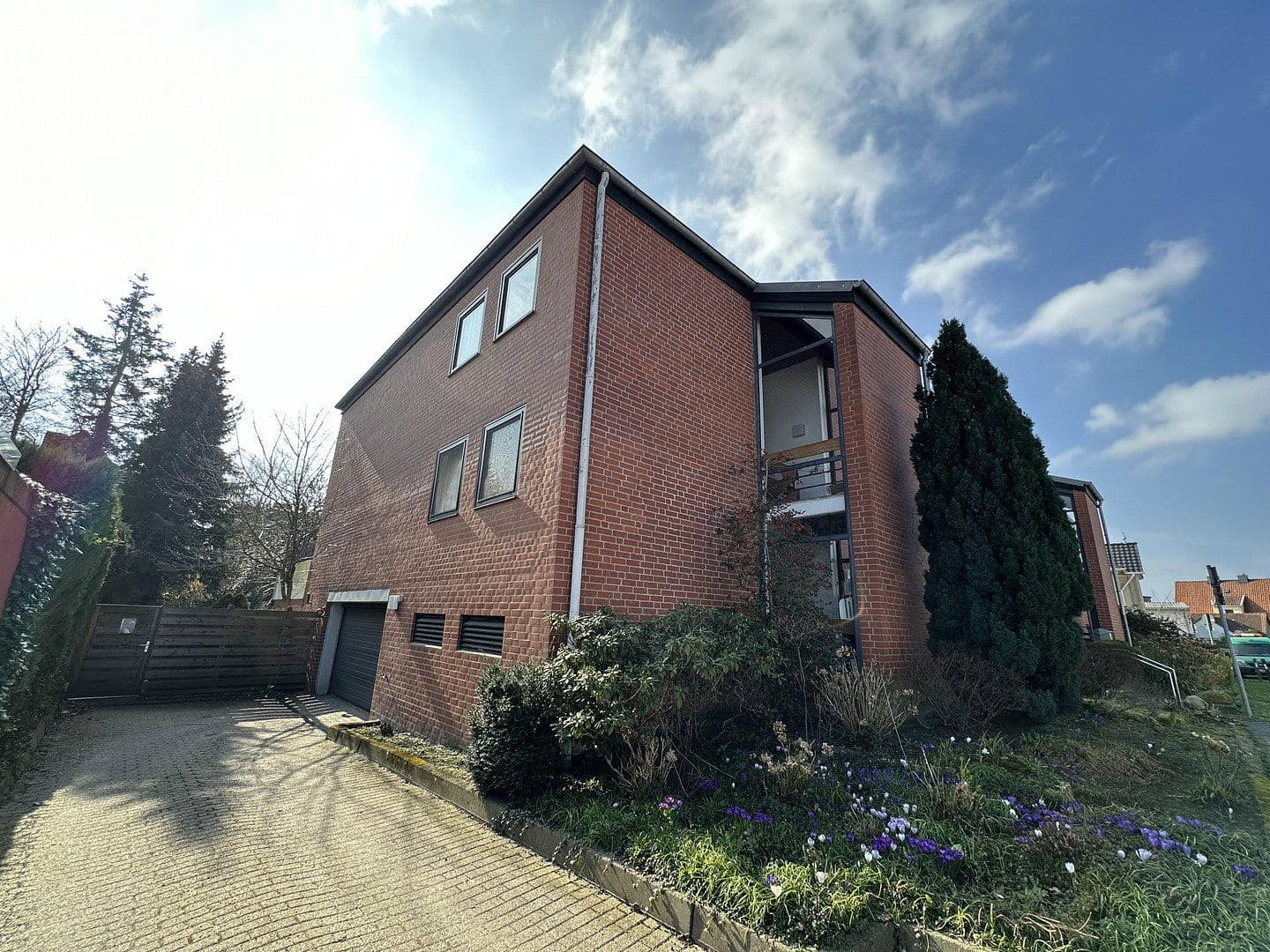 Prenájom bytu 3-izbový 86 m², Bierwirth's Wiese 11, Celle, Dolné Sasko Prenájom bytu 3-izbový 86 m², Bierwirth's Wiese 11, Celle, Dolné Sasko