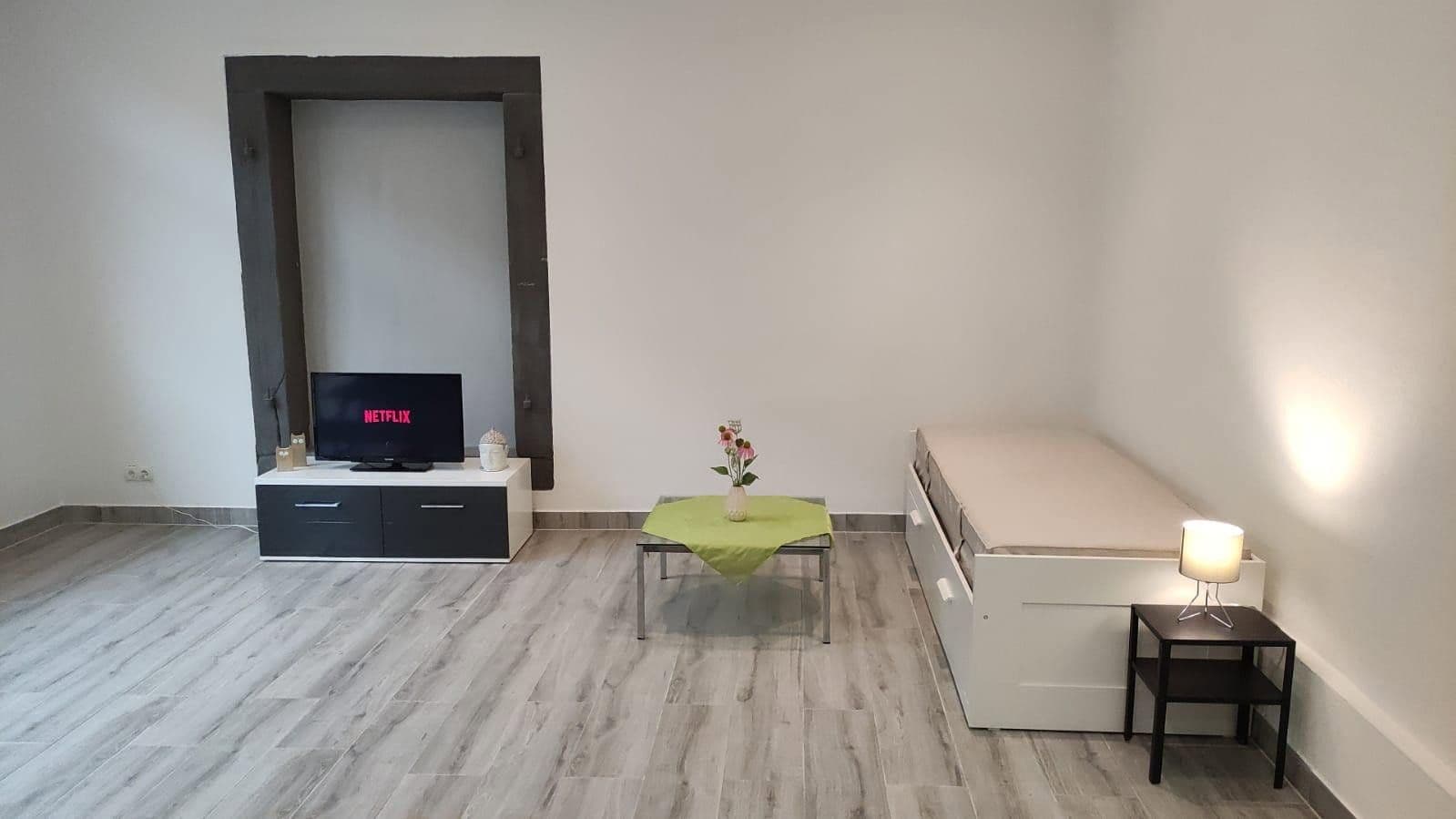 Prenájom bytu 1-izbový 38 m², Neustadter Str. 73, Mutterstadt, Porýnie-Falcko Prenájom bytu 1-izbový 38 m², Neustadter Str. 73, Mutterstadt, Porýnie-Falcko