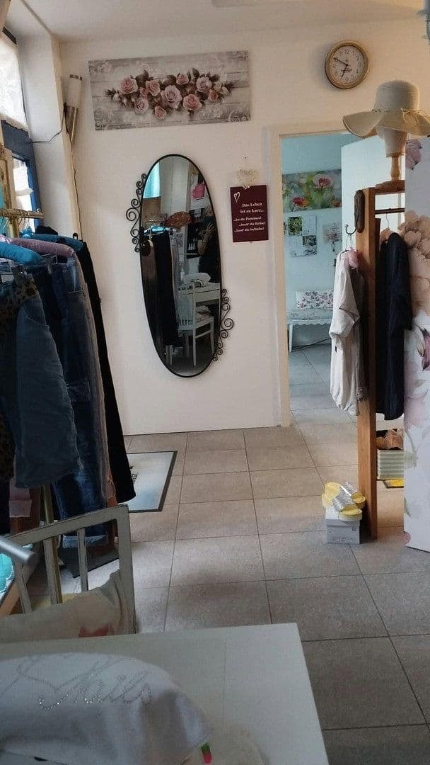 Prenájom bytu 2-izbový 50 m², Neustadter Str. 73, Mutterstadt, Porýnie-Falcko Prenájom bytu 2-izbový 50 m², Neustadter Str. 73, Mutterstadt, Porýnie-Falcko