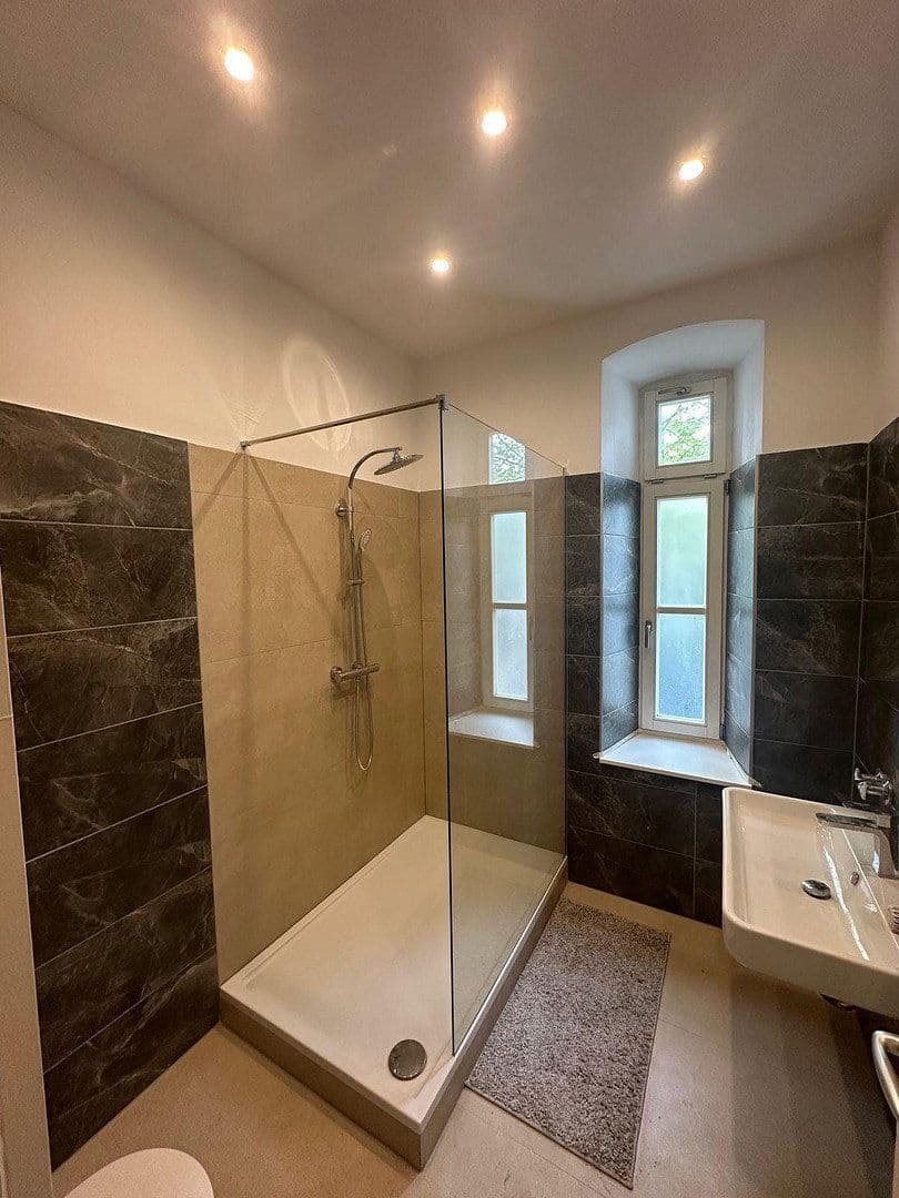 Predaj domu 392 m², pozemok 808 m², Ingolstadt, Bavorsko Predaj domu 392 m², pozemok 808 m², Ingolstadt, Bavorsko