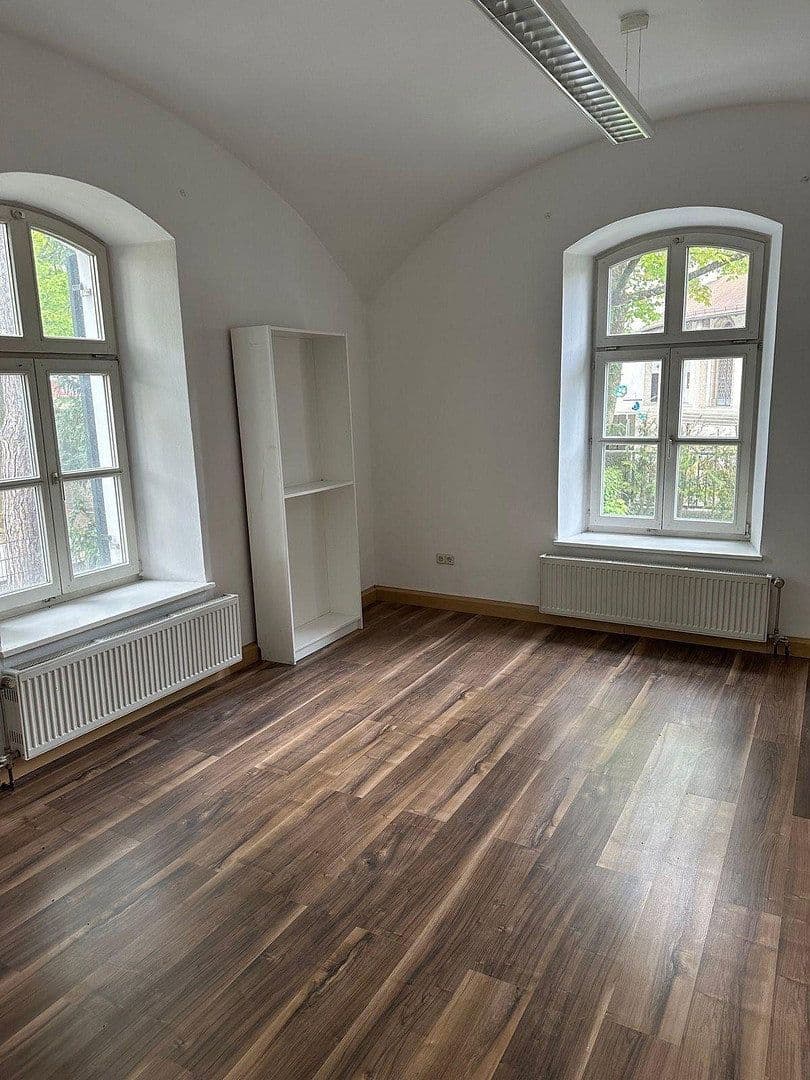 Predaj domu 392 m², pozemok 808 m², Ingolstadt, Bavorsko Predaj domu 392 m², pozemok 808 m², Ingolstadt, Bavorsko