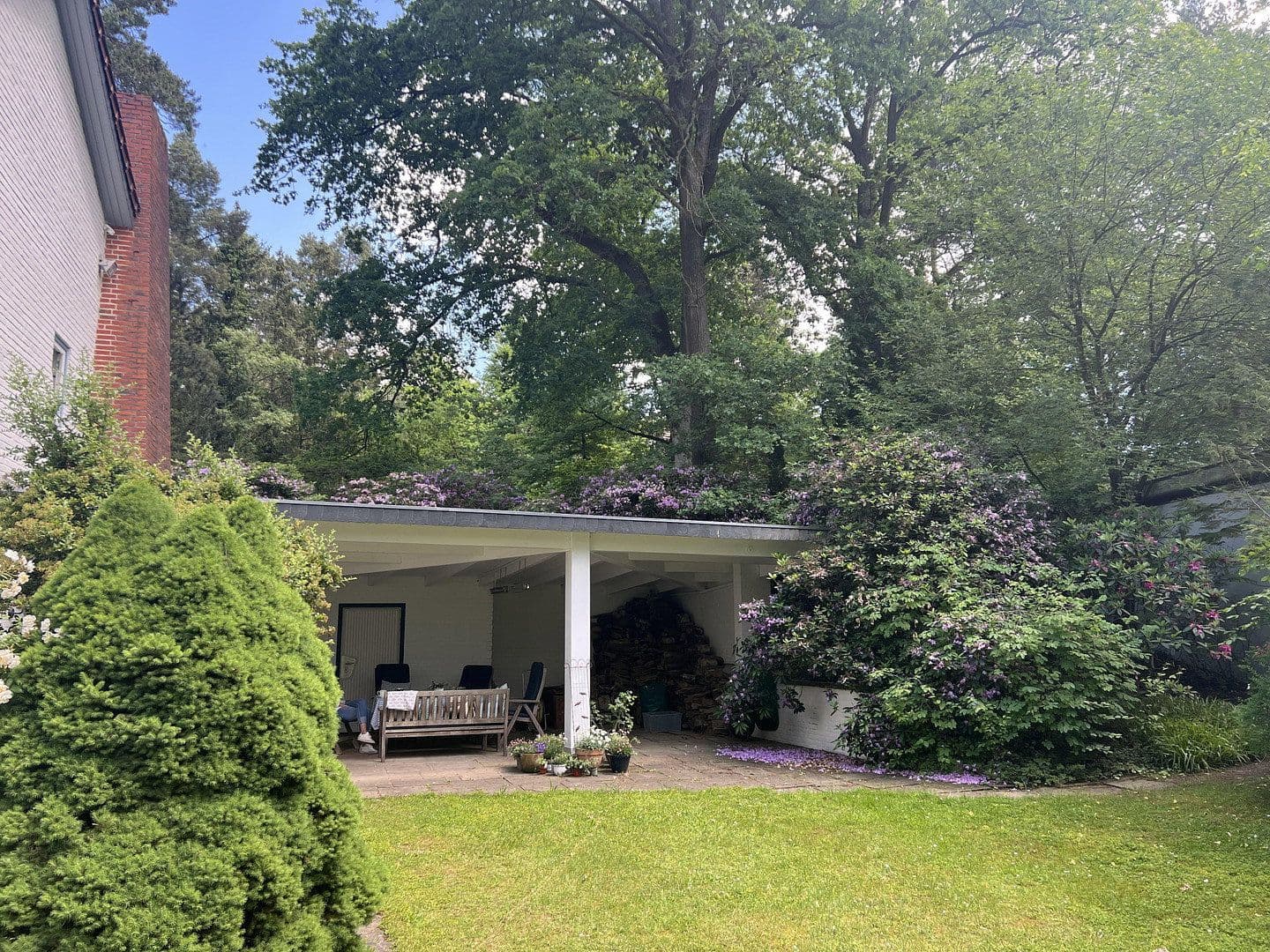 Predaj domu 377 m², pozemok 4.842 m², Deutsch Evern, Dolné Sasko Predaj domu 377 m², pozemok 4.842 m², Deutsch Evern, Dolné Sasko