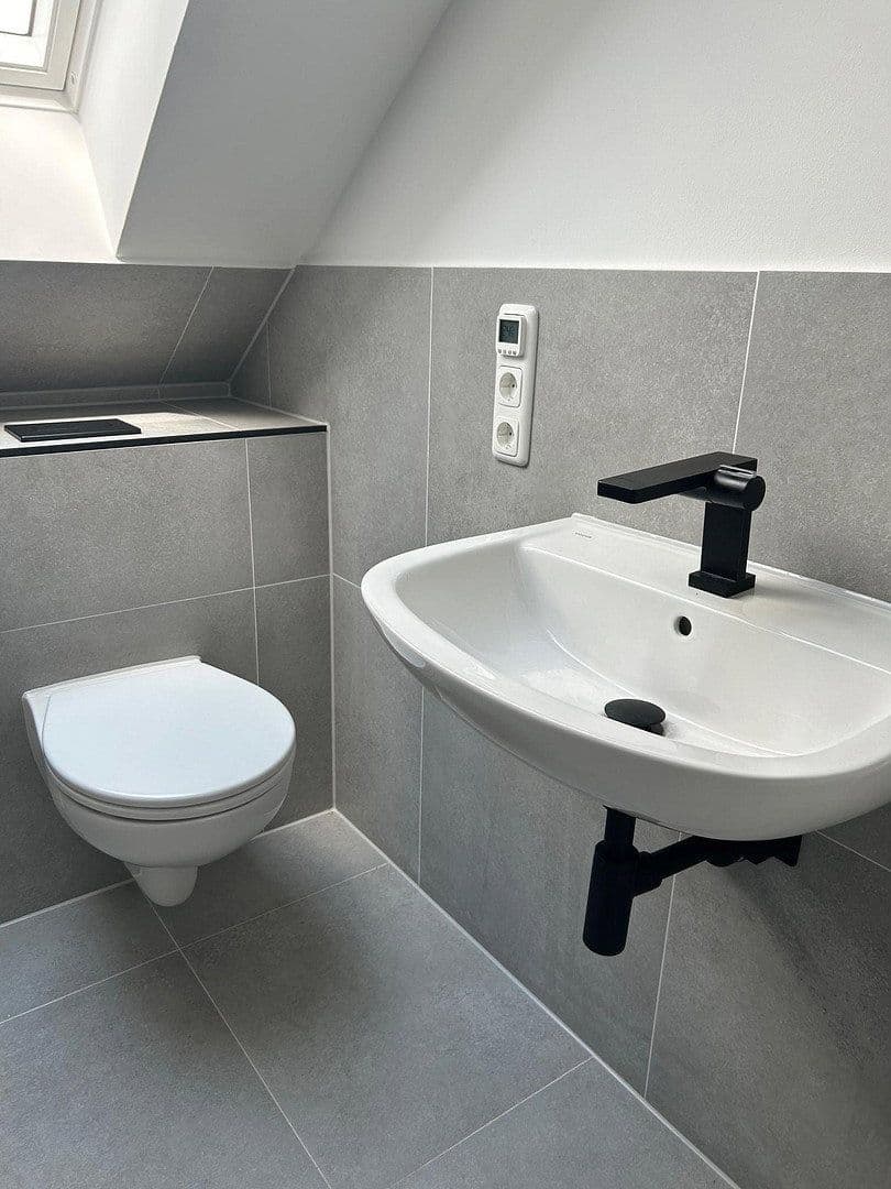 Prenájom bytu 3-izbový 56 m², Pattensen, Dolné Sasko Prenájom bytu 3-izbový 56 m², Pattensen, Dolné Sasko