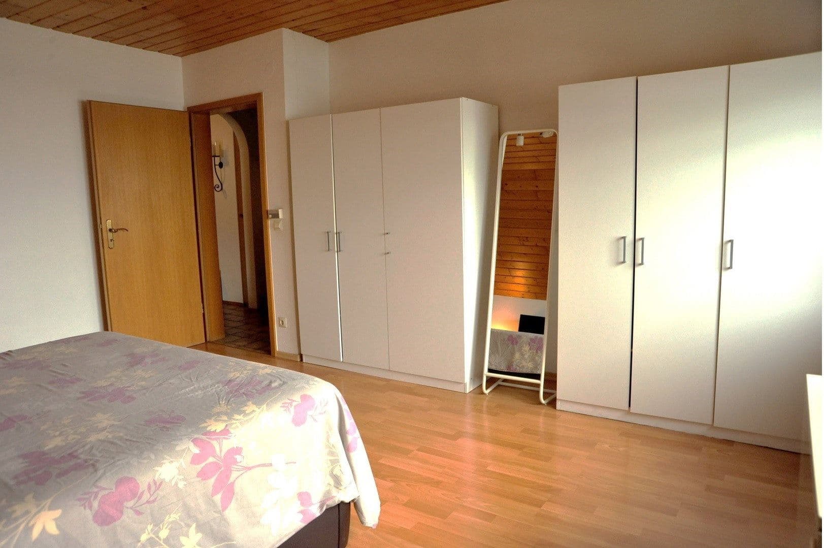 Prenájom bytu 3-izbový 102 m², Leimen, Bádensko-Wurttembersko Prenájom bytu 3-izbový 102 m², Leimen, Bádensko-Wurttembersko