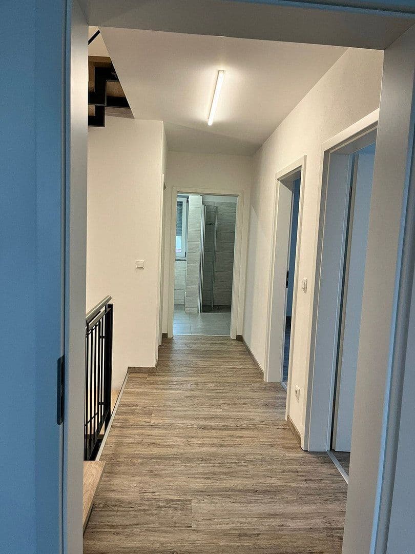 Prenájom domu 140 m², pozemok 140 m², Sütterlinstraße 2a, Schwandorf, Bavorsko Prenájom domu 140 m², pozemok 140 m², Sütterlinstraße 2a, Schwandorf, Bavorsko