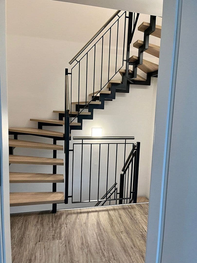 Prenájom domu 140 m², pozemok 140 m², Sütterlinstraße 2a, Schwandorf, Bavorsko Prenájom domu 140 m², pozemok 140 m², Sütterlinstraße 2a, Schwandorf, Bavorsko