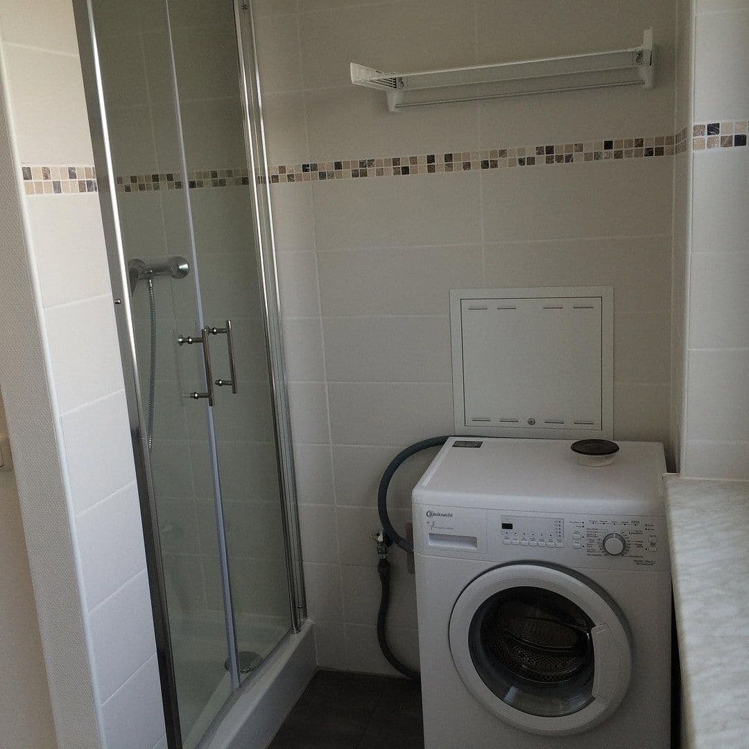 Prenájom bytu 1-izbový 37 m², Mahlower Str. 249, Teltow, Brandenbursko Prenájom bytu 1-izbový 37 m², Mahlower Str. 249, Teltow, Brandenbursko
