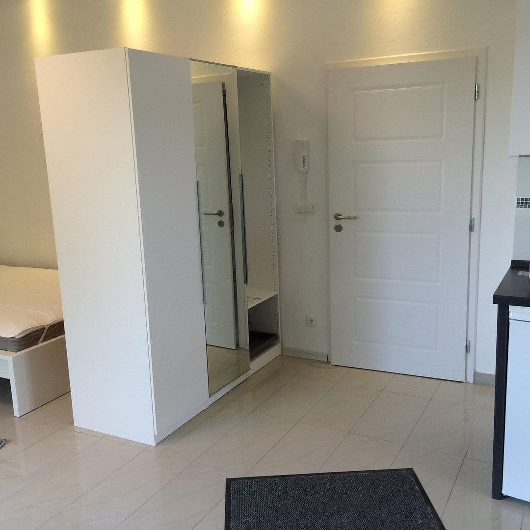 Prenájom bytu 1-izbový 37 m², Mahlower Str. 249, Teltow, Brandenbursko Prenájom bytu 1-izbový 37 m², Mahlower Str. 249, Teltow, Brandenbursko