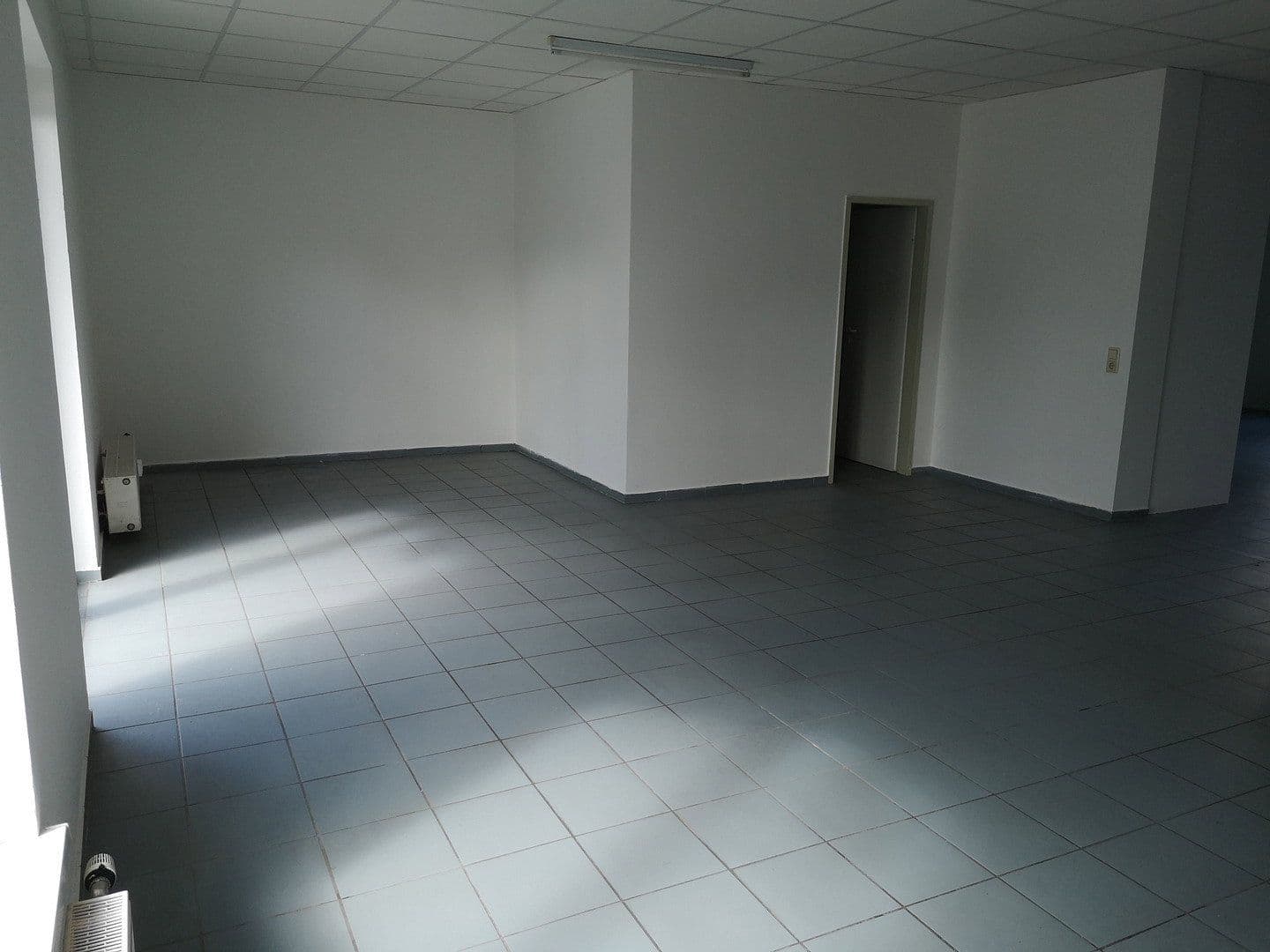 Prenájom kancelárie 40 m², Hauptstraße 12a-c, Meuselwitz, Durínsko Prenájom kancelárie 40 m², Hauptstraße 12a-c, Meuselwitz, Durínsko