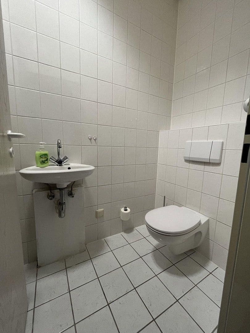 Prenájom kancelárie 40 m², Hauptstraße 12a-c, Meuselwitz, Durínsko Prenájom kancelárie 40 m², Hauptstraße 12a-c, Meuselwitz, Durínsko