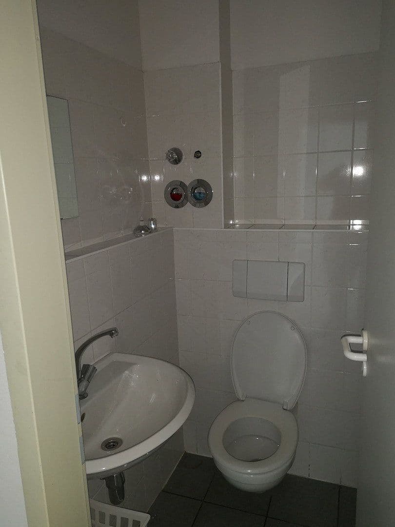 Prenájom kancelárie 40 m², Hauptstraße 12a-c, Meuselwitz, Durínsko Prenájom kancelárie 40 m², Hauptstraße 12a-c, Meuselwitz, Durínsko
