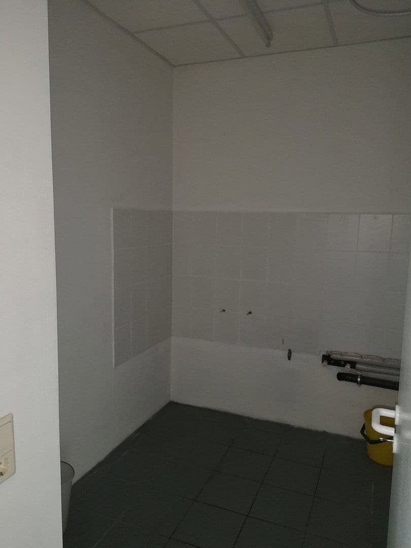 Prenájom kancelárie 40 m², Hauptstraße 12a-c, Meuselwitz, Durínsko Prenájom kancelárie 40 m², Hauptstraße 12a-c, Meuselwitz, Durínsko