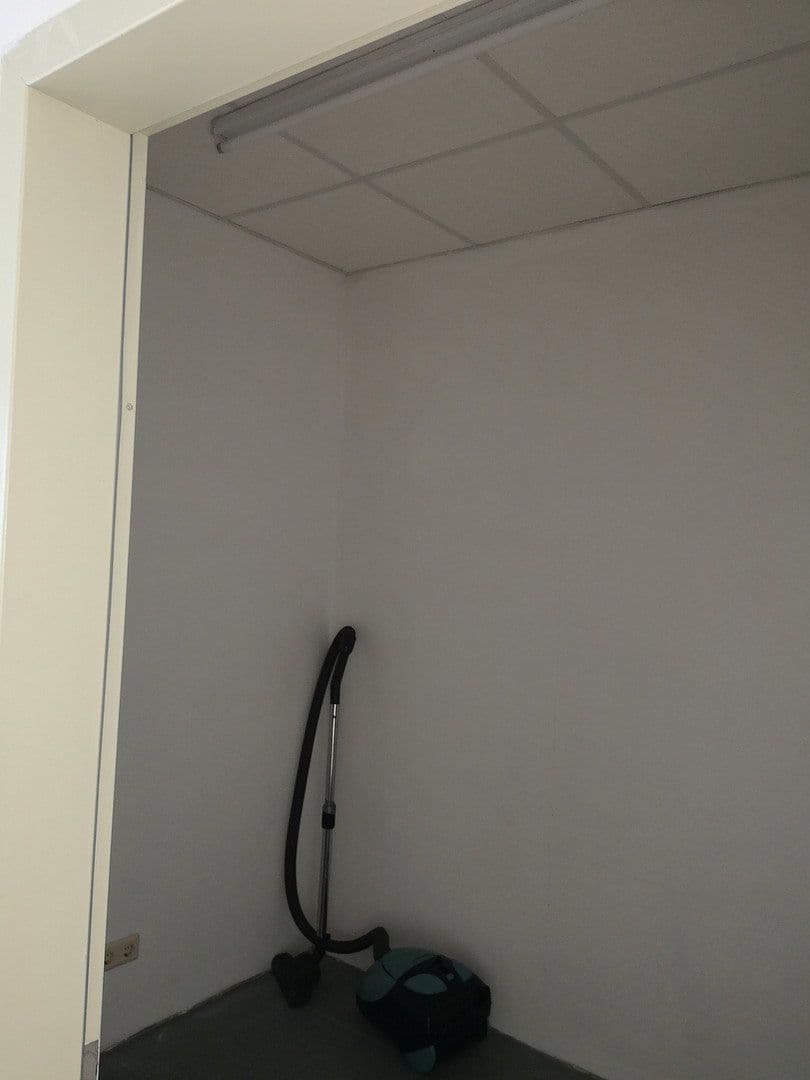 Prenájom kancelárie 40 m², Hauptstraße 12a-c, Meuselwitz, Durínsko Prenájom kancelárie 40 m², Hauptstraße 12a-c, Meuselwitz, Durínsko