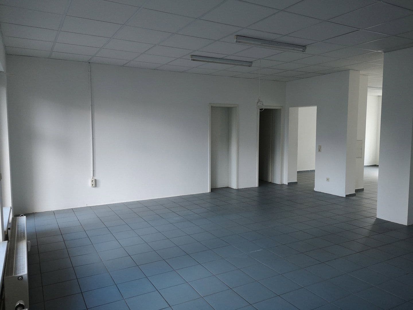 Prenájom kancelárie 40 m², Hauptstraße 12a-c, Meuselwitz, Durínsko Prenájom kancelárie 40 m², Hauptstraße 12a-c, Meuselwitz, Durínsko