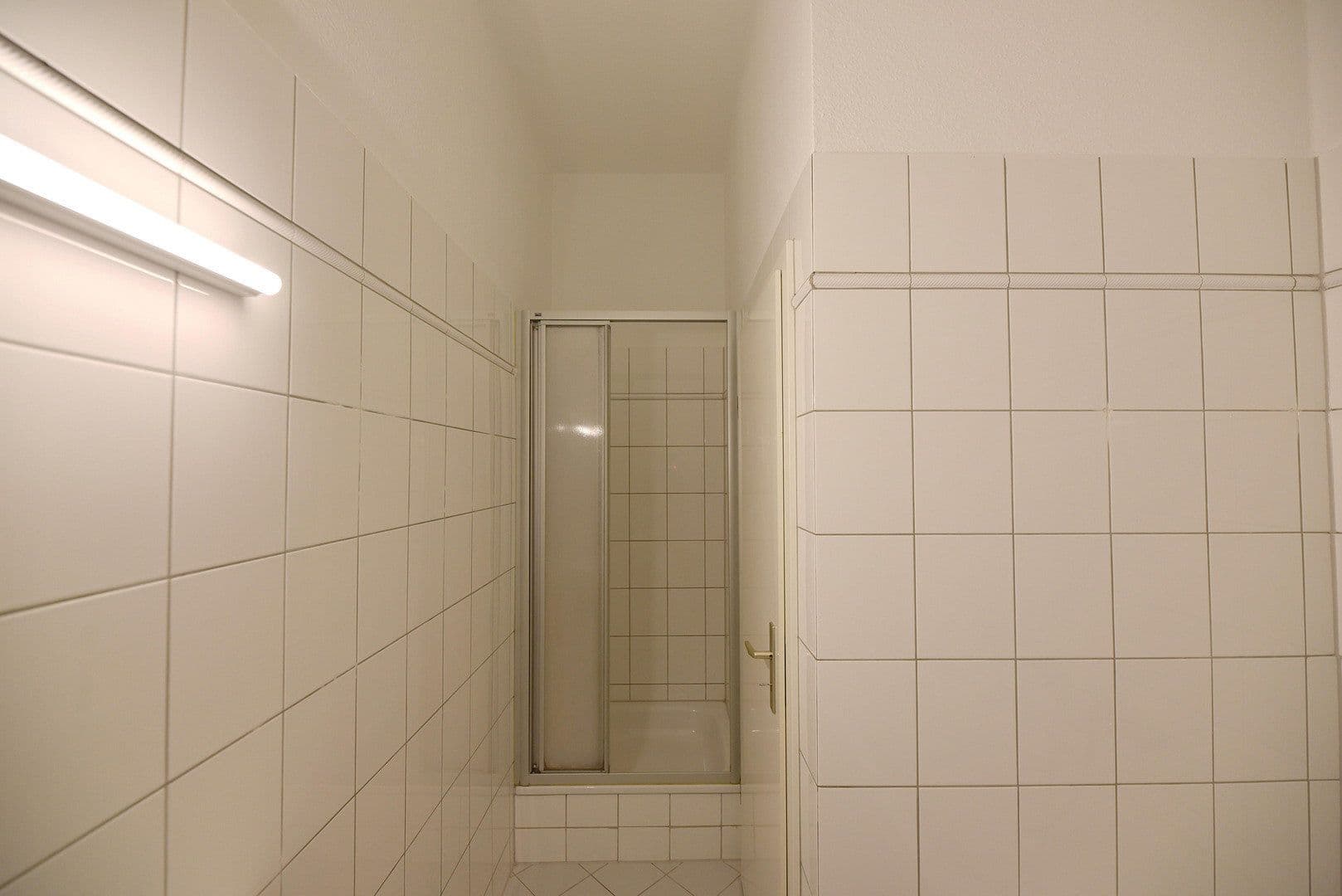 Prenájom bytu 4-izbový 89 m², Hertelstraße 16, Dresden, Sasko Prenájom bytu 4-izbový 89 m², Hertelstraße 16, Dresden, Sasko