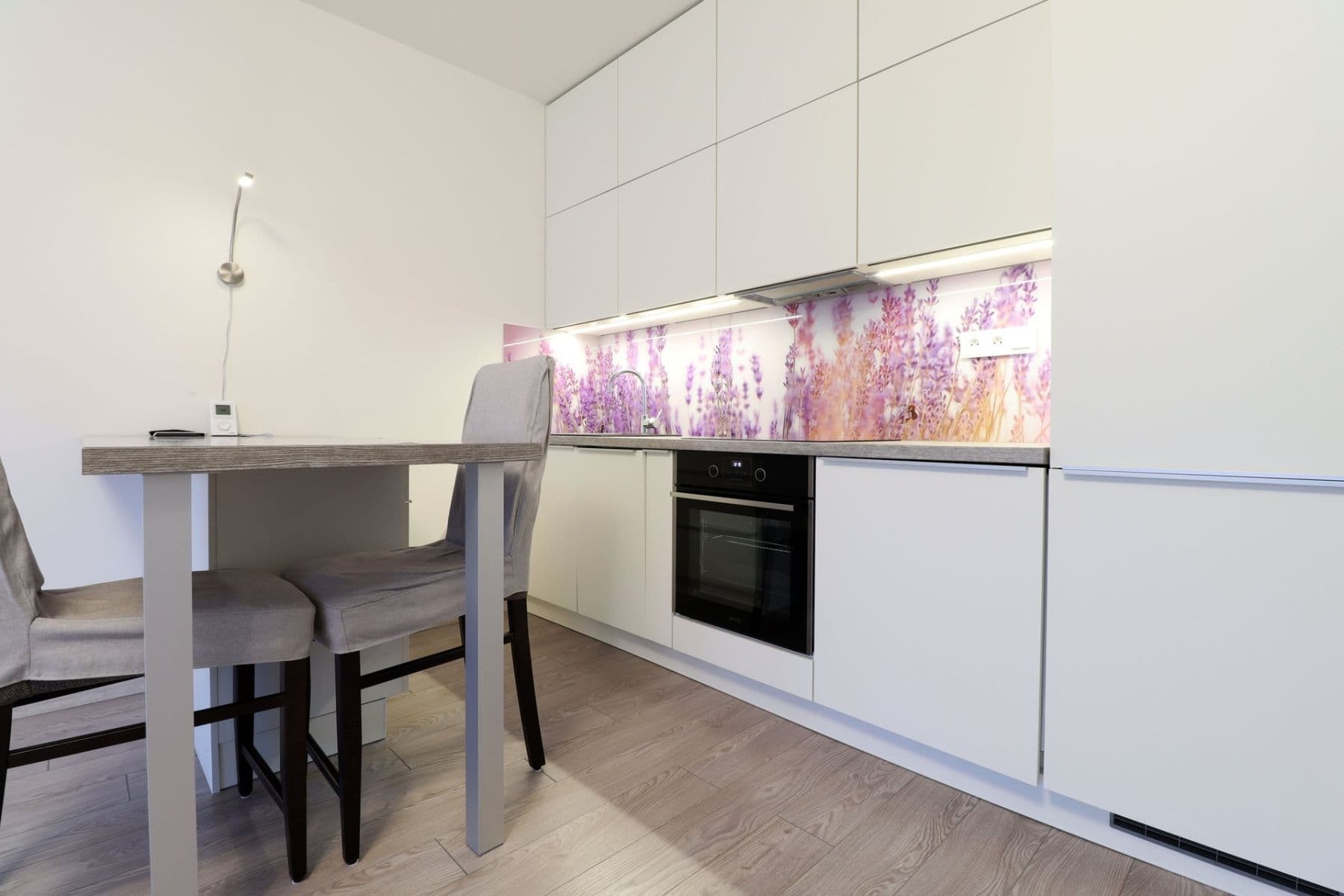 Prenájom bytu 1-izbový 34 m², Lindleyova, Praha, Praha Prenájom bytu 1-izbový 34 m², Lindleyova, Praha, Praha