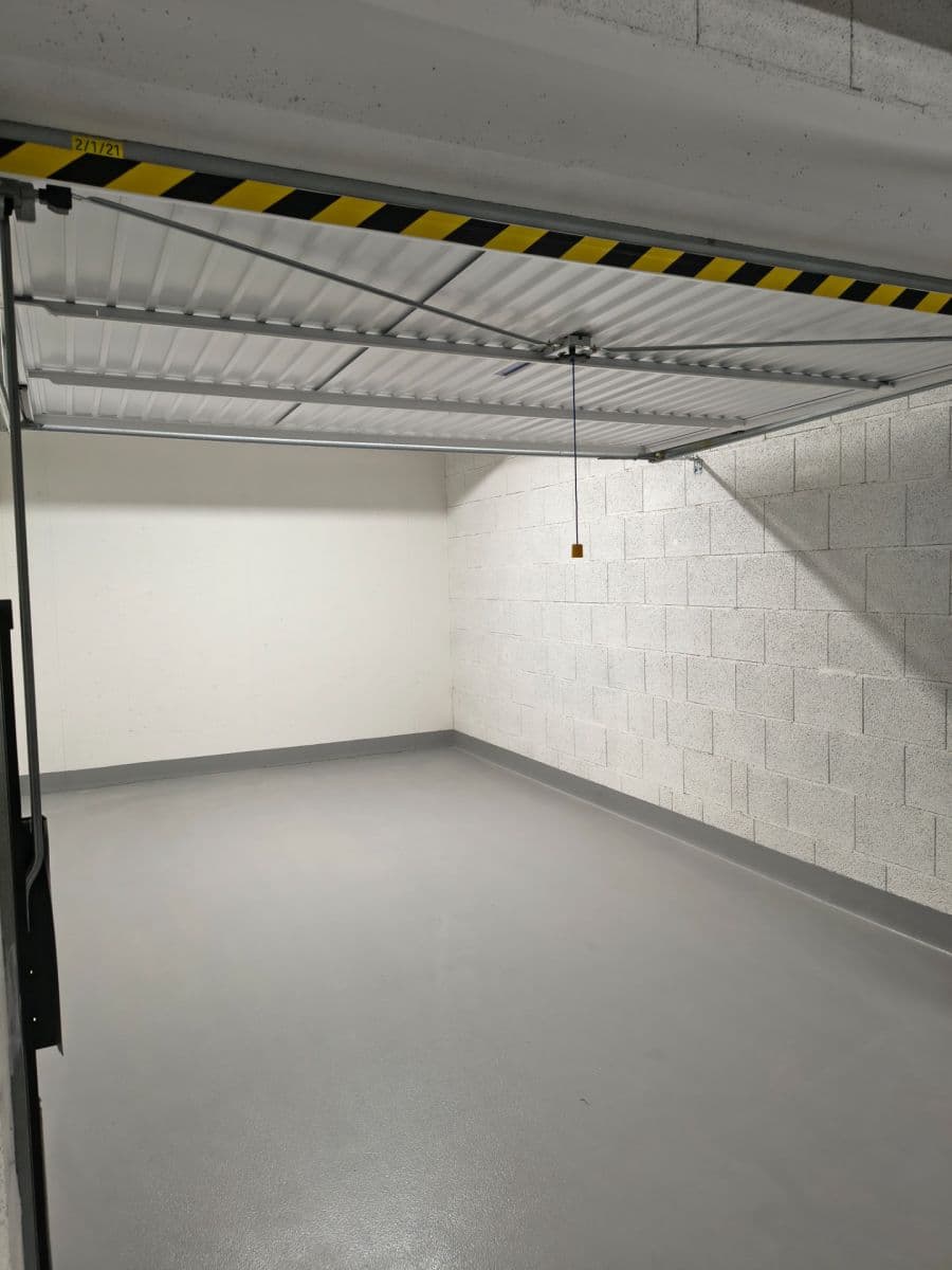 Prenájom garáže 16 m², Gerstelova, Praha, Praha Prenájom garáže 16 m², Gerstelova, Praha, Praha
