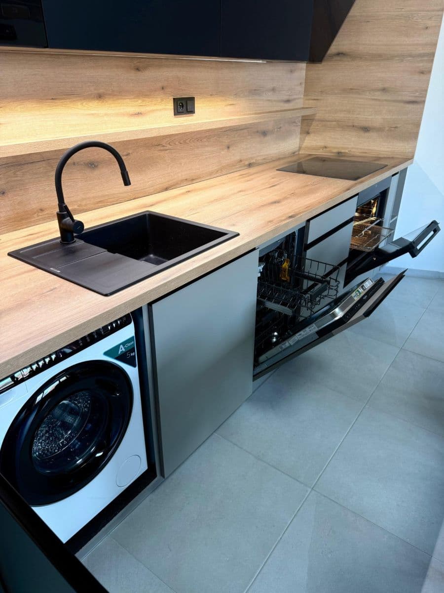 Prenájom bytu 1-izbový 42 m², Šmejkalova, Brno, Jihomoravský kraj Prenájom bytu 1-izbový 42 m², Šmejkalova, Brno, Jihomoravský kraj