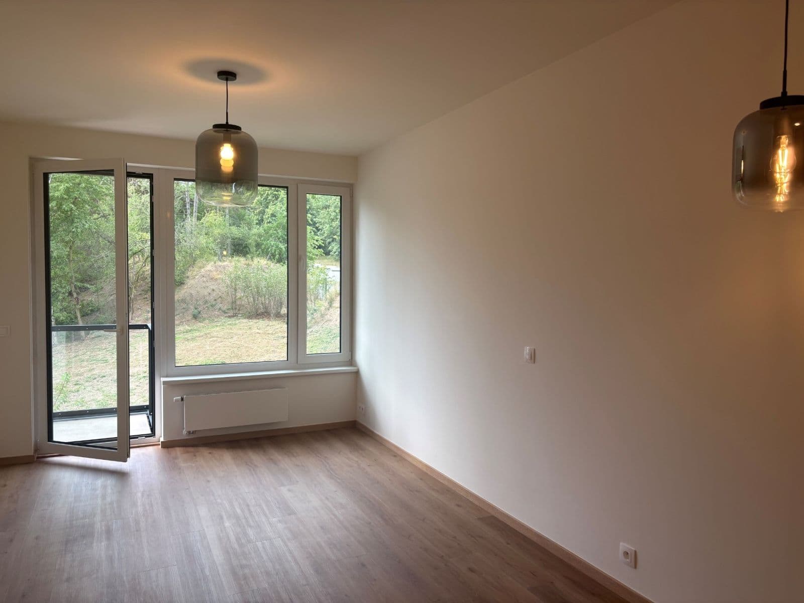 Prenájom bytu 2-izbový 49 m², Kárníkova, Praha, Praha Prenájom bytu 2-izbový 49 m², Kárníkova, Praha, Praha