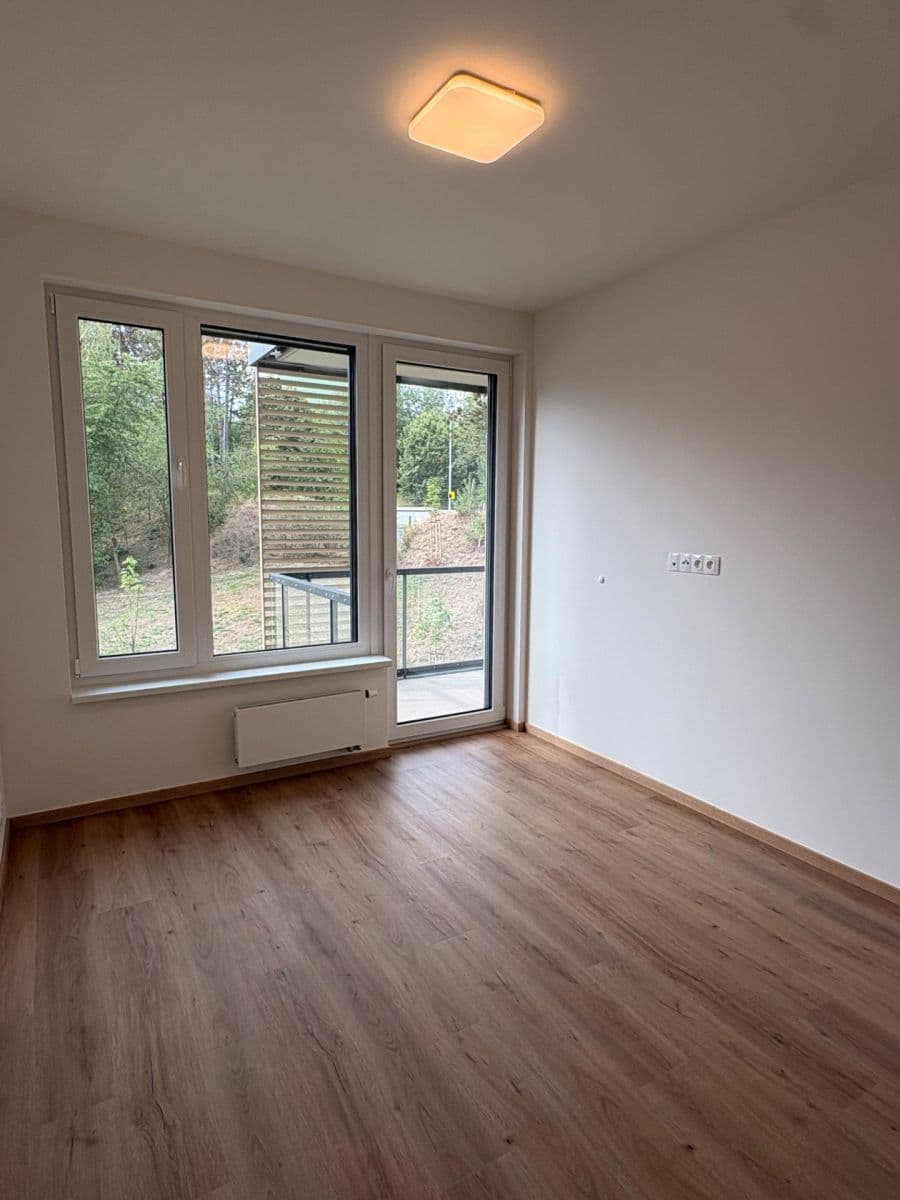 Prenájom bytu 2-izbový 49 m², Kárníkova, Praha, Praha Prenájom bytu 2-izbový 49 m², Kárníkova, Praha, Praha