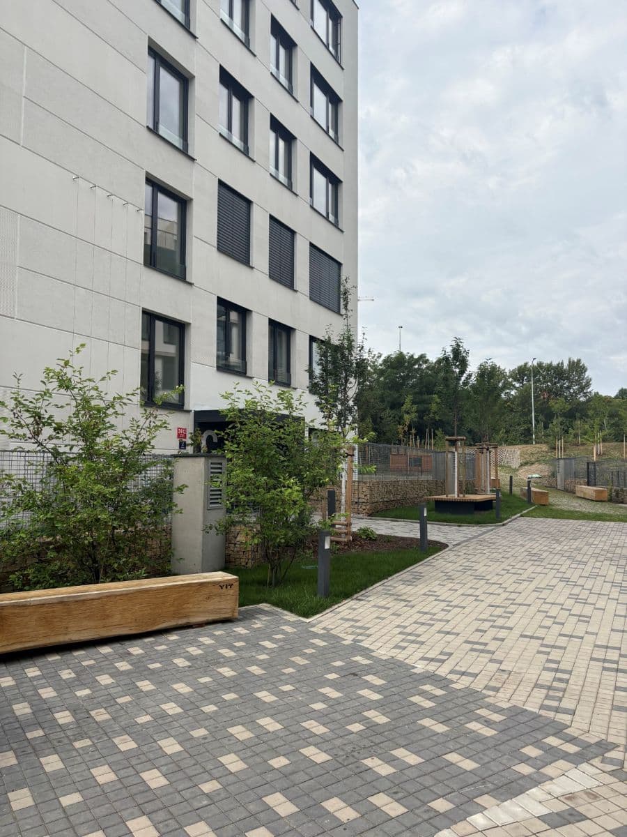 Prenájom bytu 2-izbový 49 m², Kárníkova, Praha, Praha Prenájom bytu 2-izbový 49 m², Kárníkova, Praha, Praha