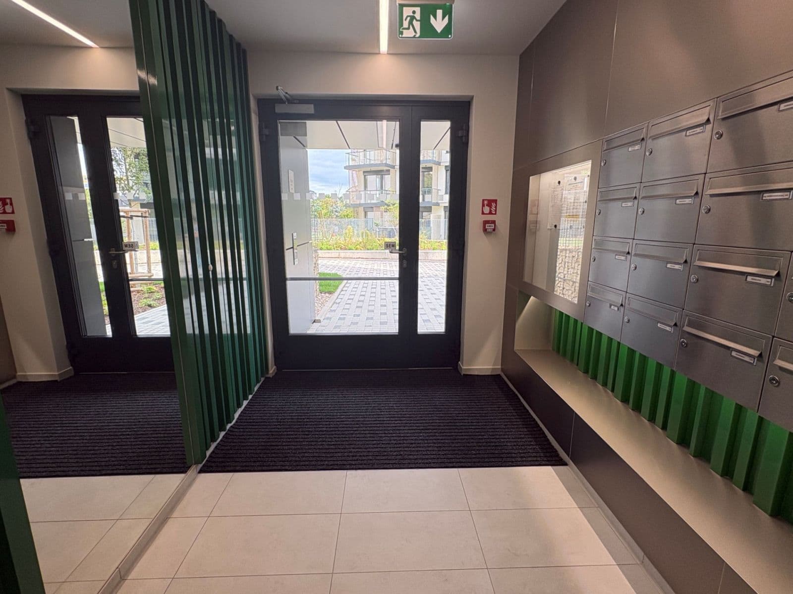Prenájom bytu 2-izbový 49 m², Kárníkova, Praha, Praha Prenájom bytu 2-izbový 49 m², Kárníkova, Praha, Praha