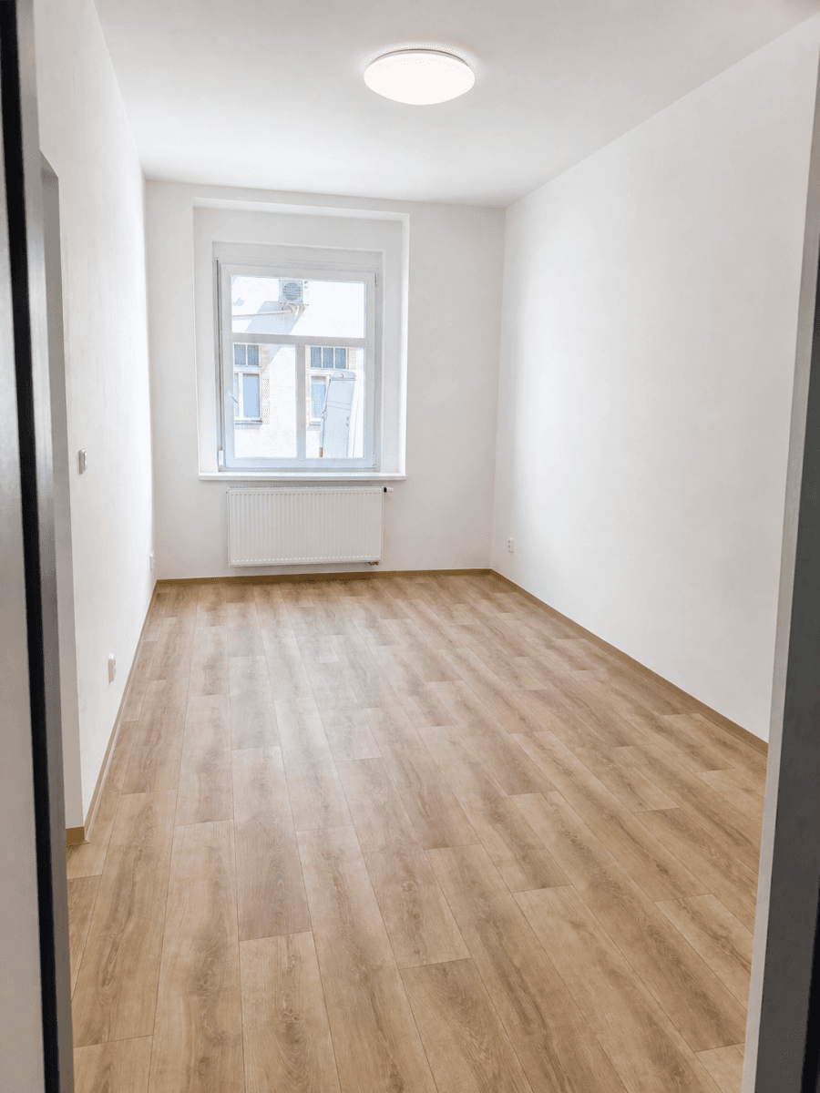 Prenájom bytu 3-izbový 55 m², Bohnická, Praha, Praha Prenájom bytu 3-izbový 55 m², Bohnická, Praha, Praha