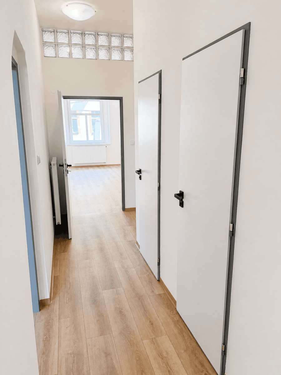 Prenájom bytu 3-izbový 55 m², Bohnická, Praha, Praha Prenájom bytu 3-izbový 55 m², Bohnická, Praha, Praha
