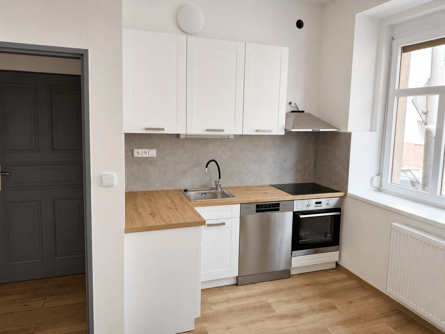 Prenájom bytu 3-izbový 55 m², Bohnická, Praha, Praha Prenájom bytu 3-izbový 55 m², Bohnická, Praha, Praha