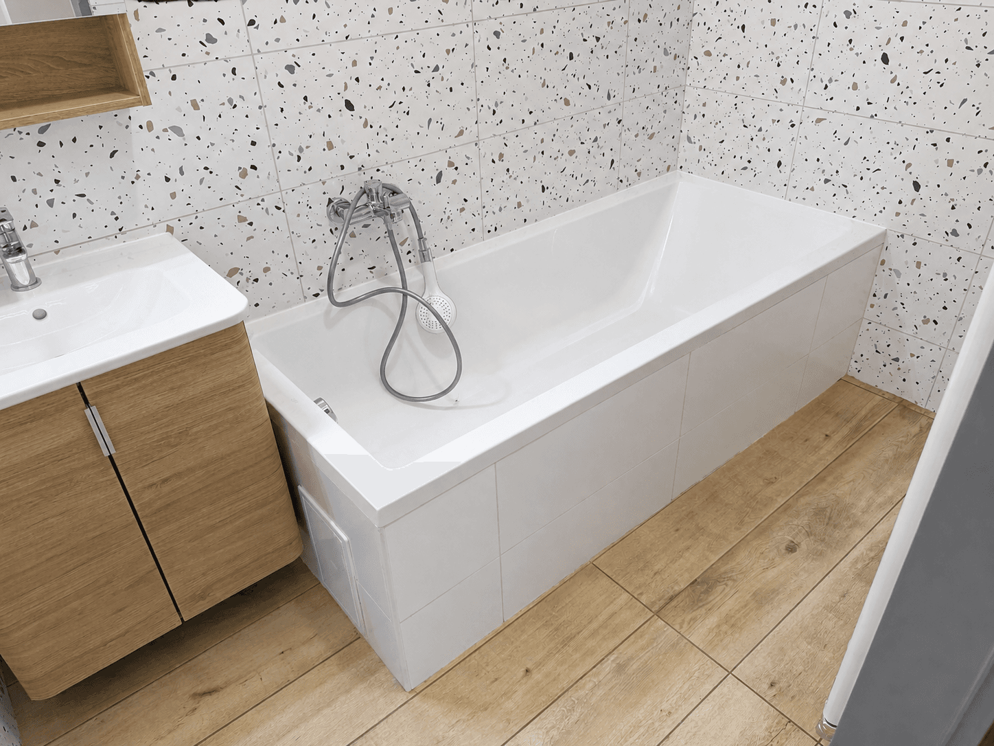 Prenájom bytu 3-izbový 55 m², Bohnická, Praha, Praha Prenájom bytu 3-izbový 55 m², Bohnická, Praha, Praha