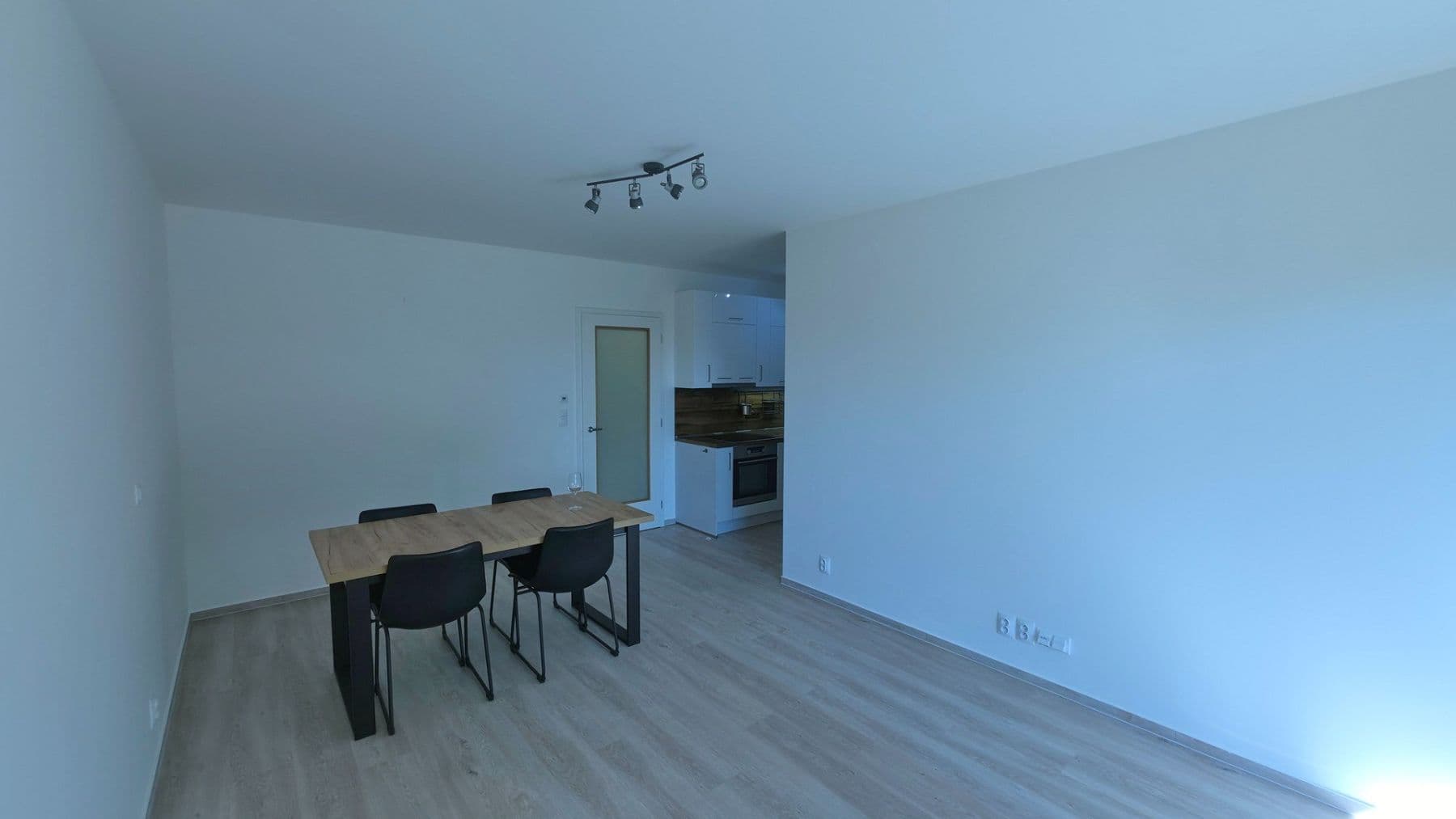 Prenájom bytu 3-izbový 73 m², Fillova, Brno, Jihomoravský kraj Prenájom bytu 3-izbový 73 m², Fillova, Brno, Jihomoravský kraj