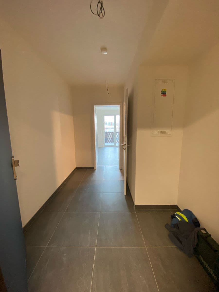 Prenájom bytu 2-izbový 43 m², Mukařovského, Praha, Praha Prenájom bytu 2-izbový 43 m², Mukařovského, Praha, Praha