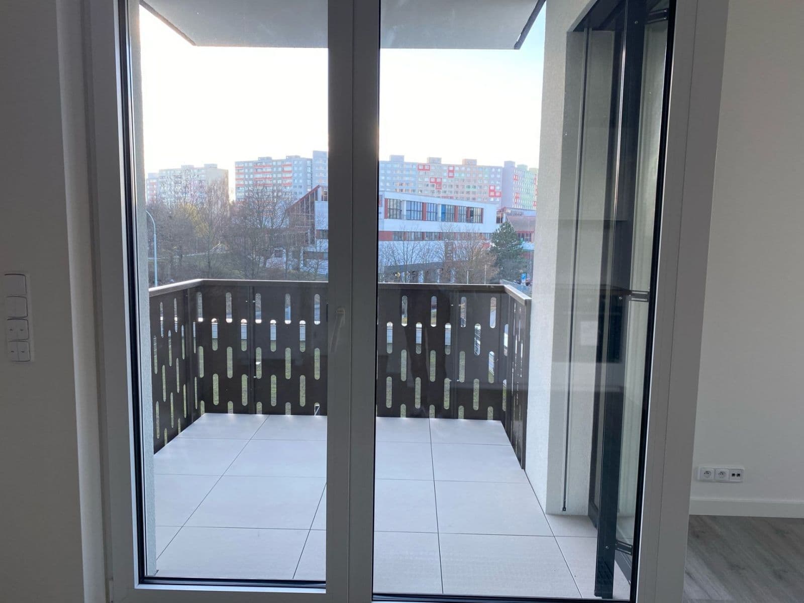 Prenájom bytu 2-izbový 43 m², Mukařovského, Praha, Praha Prenájom bytu 2-izbový 43 m², Mukařovského, Praha, Praha
