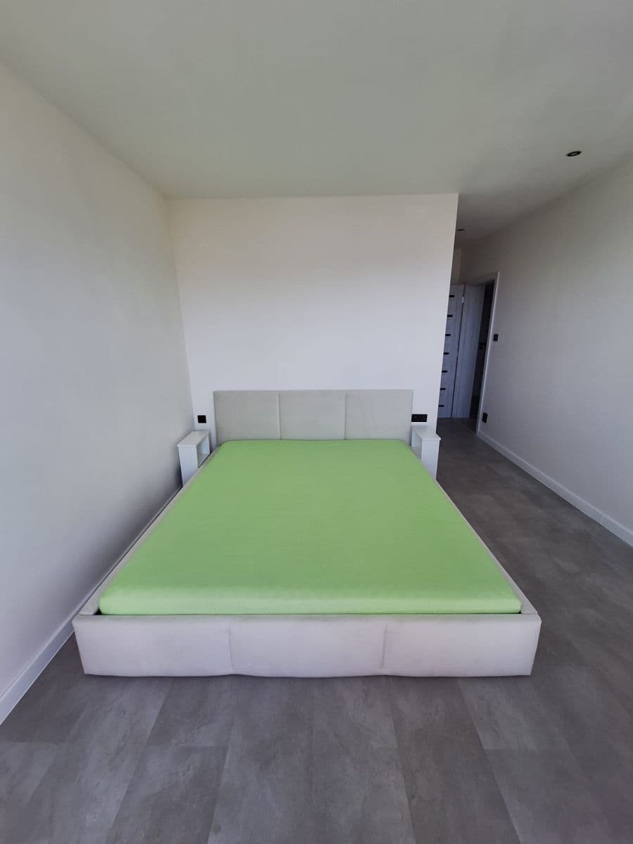 Prenájom bytu 3-izbový 87 m², Dolinky, Detva, Banskobystrický kraj Prenájom bytu 3-izbový 87 m², Dolinky, Detva, Banskobystrický kraj
