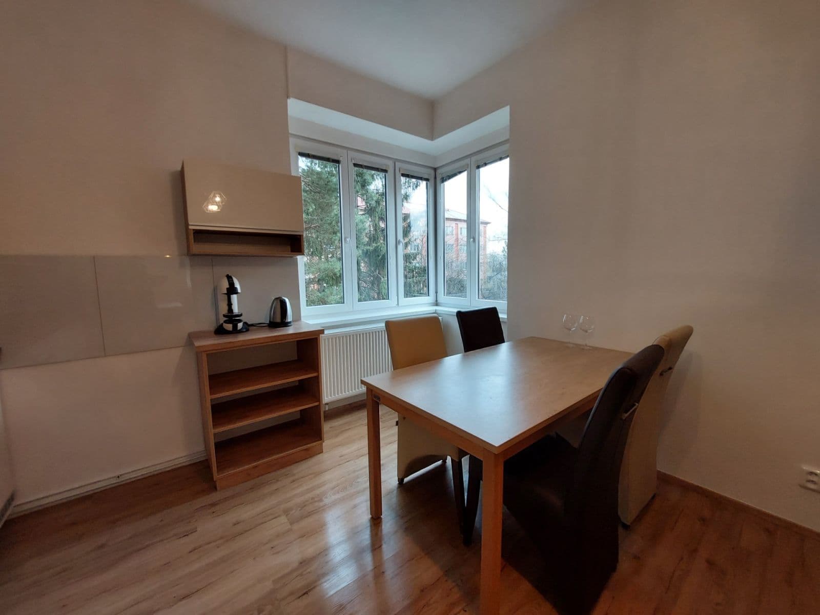 Prenájom bytu 2-izbový 63 m², třída Legií, Kralupy nad Vltavou, Středočeský kraj Prenájom bytu 2-izbový 63 m², třída Legií, Kralupy nad Vltavou, Středočeský kraj