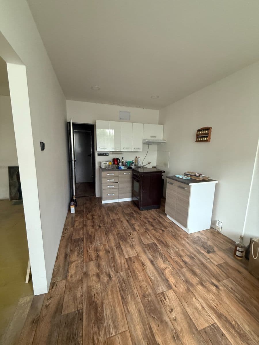 Predaj bytu 3-izbový 74 m², Za Jednotou, Neratovice, Středočeský kraj Predaj bytu 3-izbový 74 m², Za Jednotou, Neratovice, Středočeský kraj