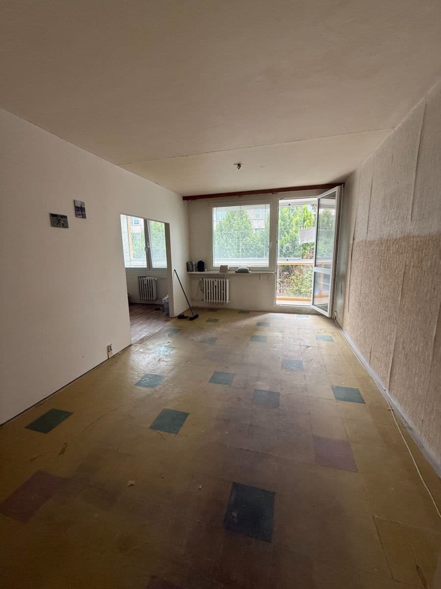 Predaj bytu 3-izbový 74 m², Za Jednotou, Neratovice, Středočeský kraj Predaj bytu 3-izbový 74 m², Za Jednotou, Neratovice, Středočeský kraj