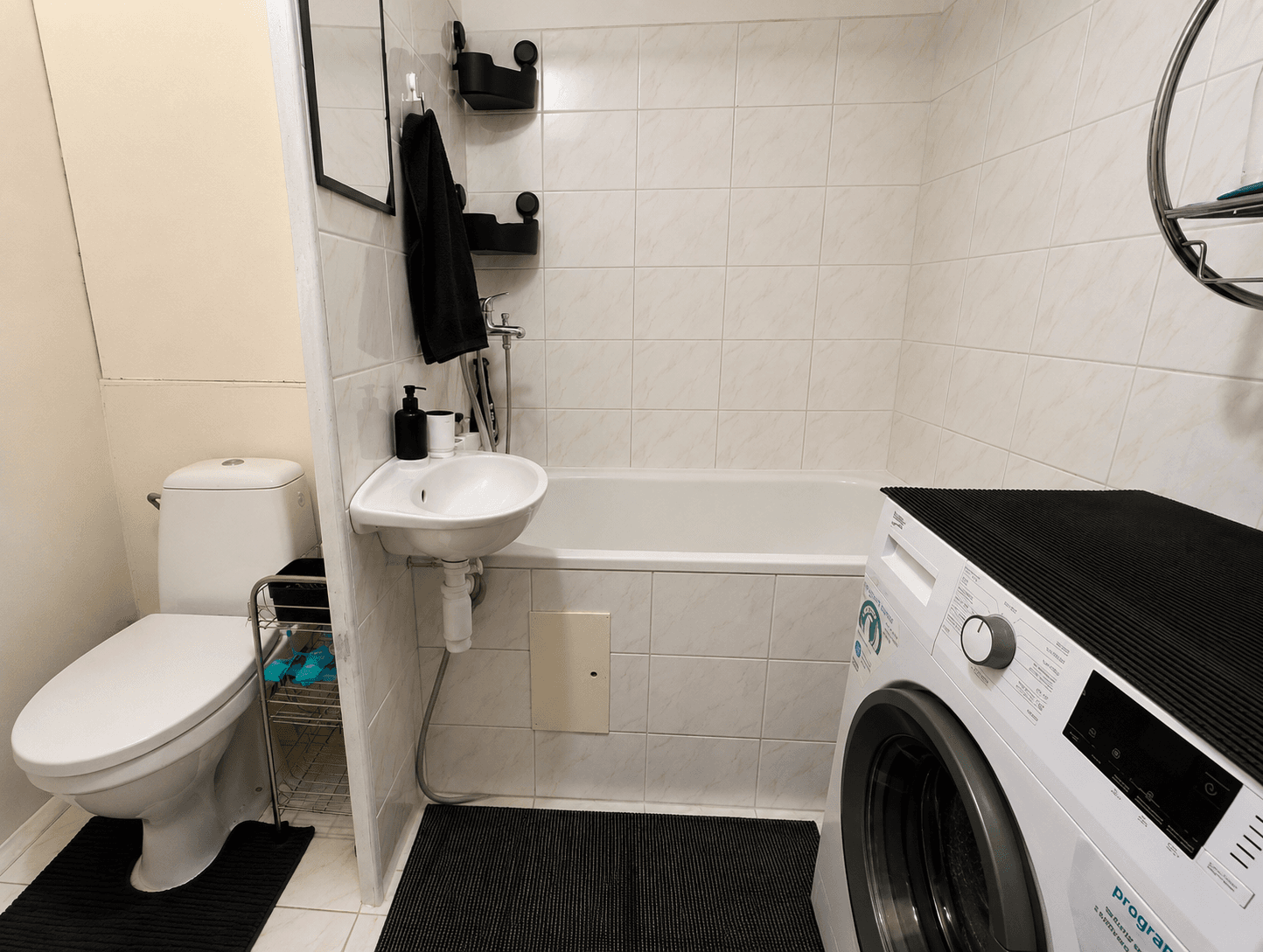 Prenájom bytu 1-izbový 32 m², Litoměřická, Praha, Praha Prenájom bytu 1-izbový 32 m², Litoměřická, Praha, Praha