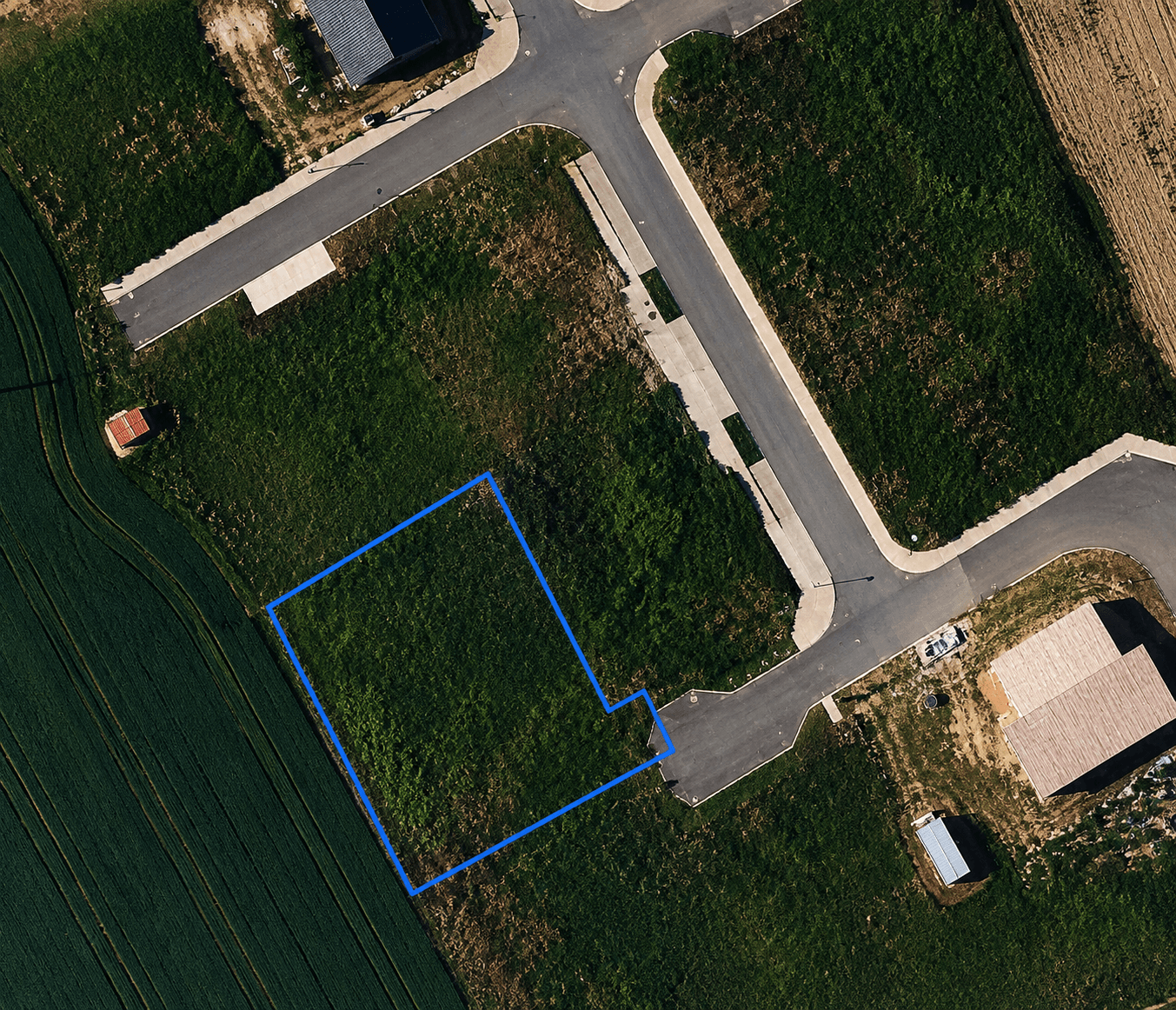 Prenájom pozemku 735 m², Lešany, Středočeský kraj Prenájom pozemku 735 m², Lešany, Středočeský kraj