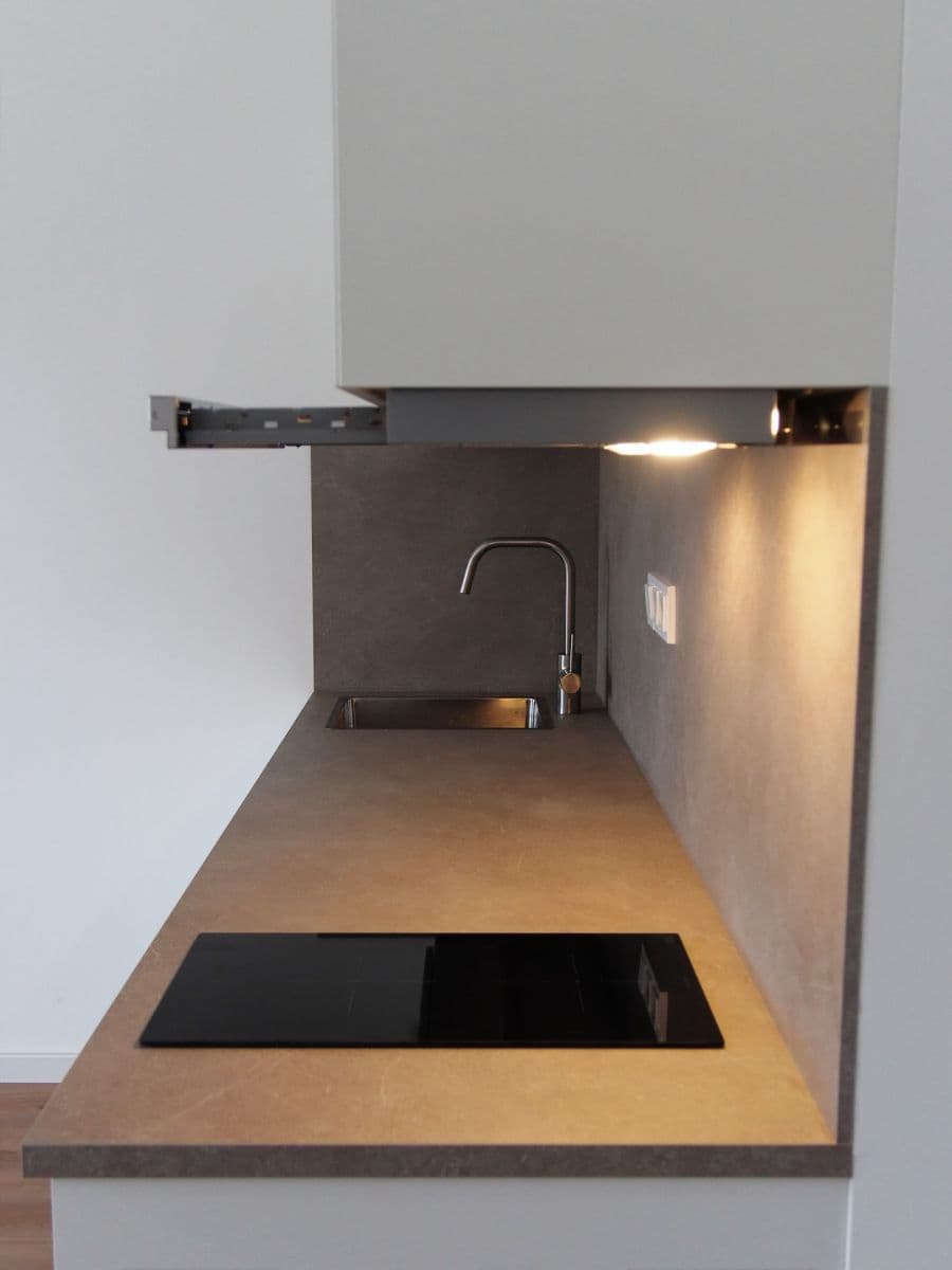 Prenájom bytu 1-izbový 30 m², Kolbenova, Praha, Praha Prenájom bytu 1-izbový 30 m², Kolbenova, Praha, Praha