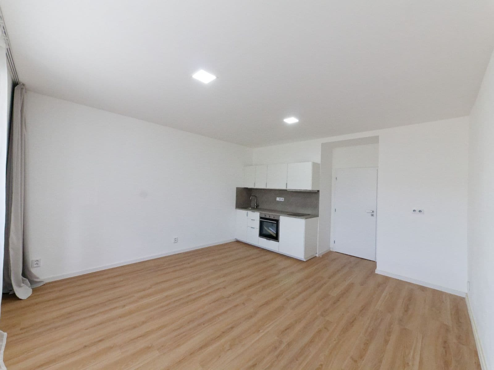 Prenájom bytu 1-izbový 30 m², Kolbenova, Praha, Praha Prenájom bytu 1-izbový 30 m², Kolbenova, Praha, Praha