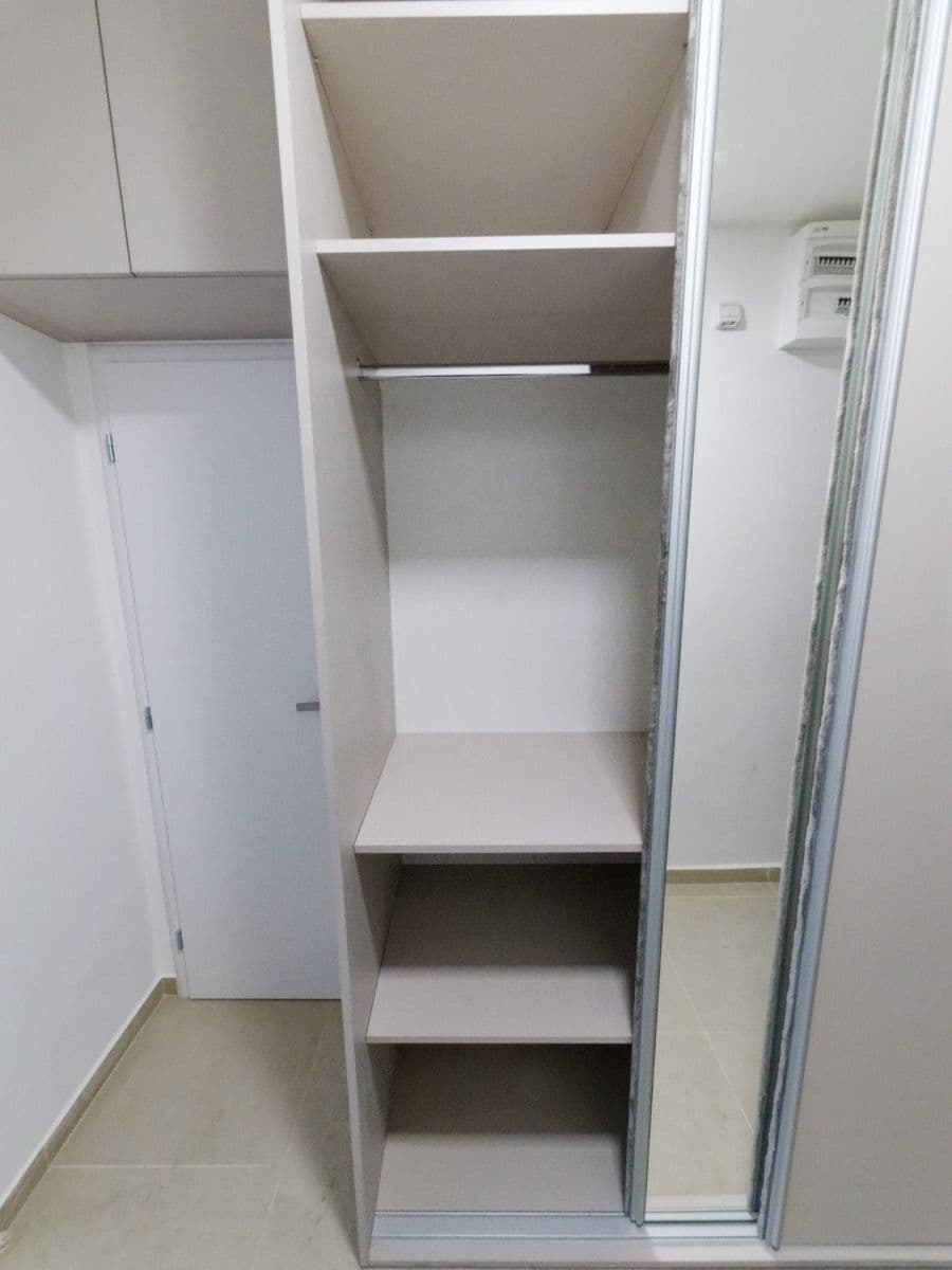 Prenájom bytu 1-izbový 30 m², Kolbenova, Praha, Praha Prenájom bytu 1-izbový 30 m², Kolbenova, Praha, Praha