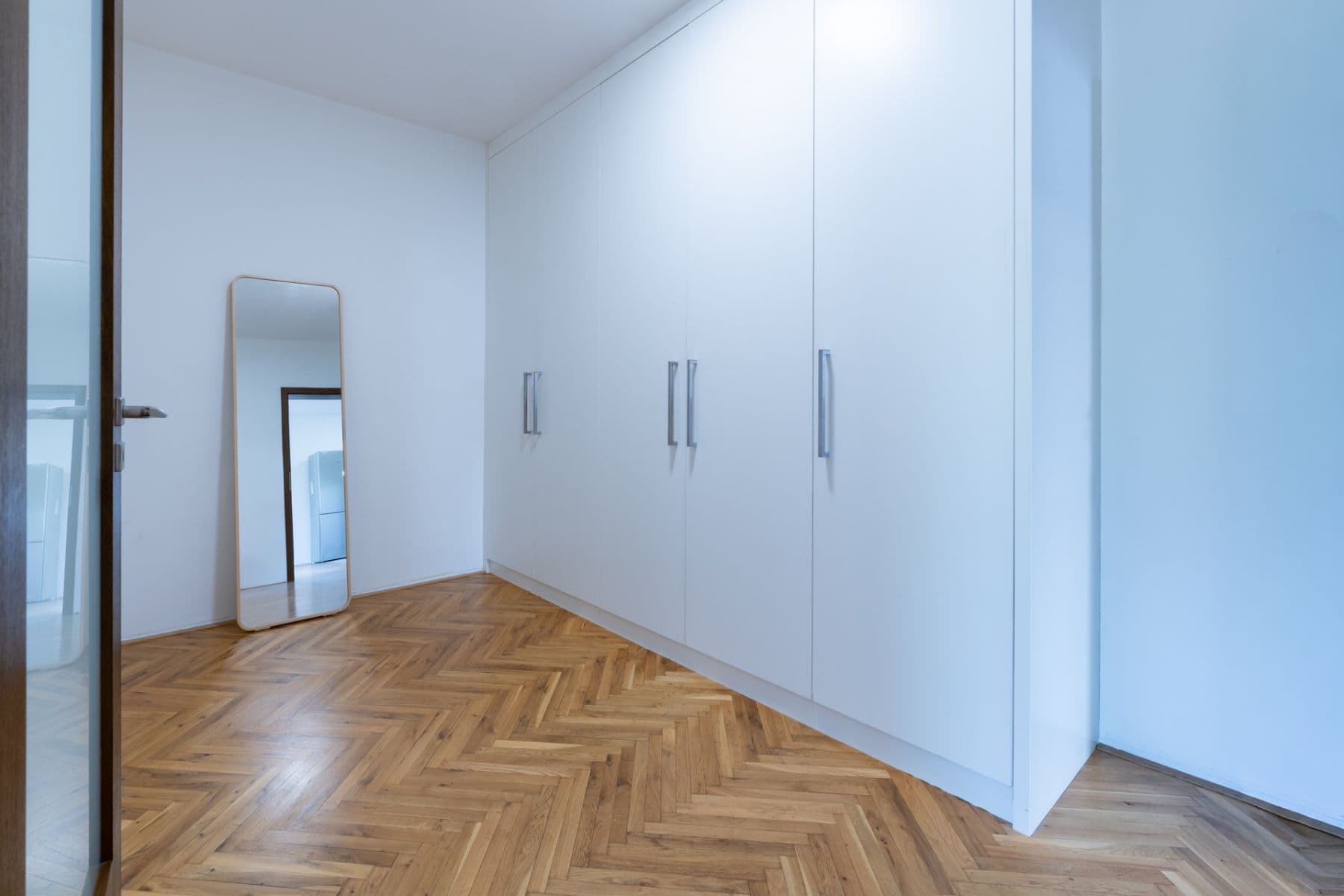 Predaj bytu 2-izbový 79 m², Vlnitá, Praha, Praha Predaj bytu 2-izbový 79 m², Vlnitá, Praha, Praha