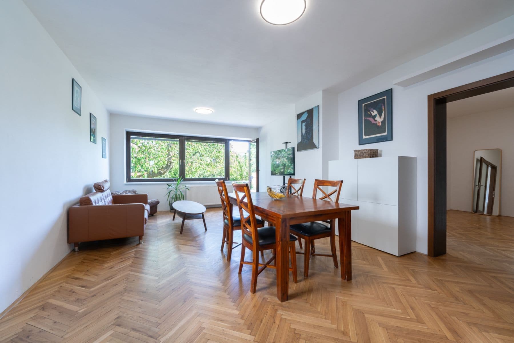 Predaj bytu 2-izbový 79 m², Vlnitá, Praha, Praha Predaj bytu 2-izbový 79 m², Vlnitá, Praha, Praha