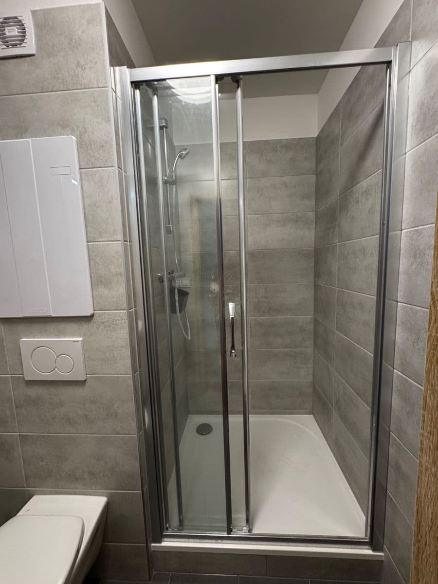 Prenájom bytu 1-izbový 41 m², Sokolovská, Plzeň, Plzeňský kraj Prenájom bytu 1-izbový 41 m², Sokolovská, Plzeň, Plzeňský kraj