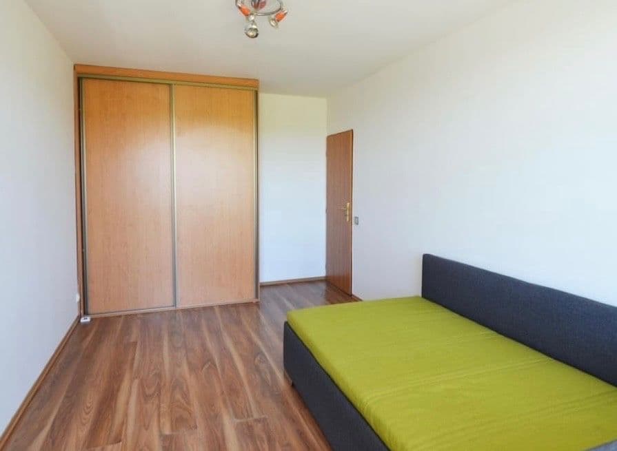 Prenájom bytu 3-izbový 76 m², Slivenecká, Praha, Praha Prenájom bytu 3-izbový 76 m², Slivenecká, Praha, Praha
