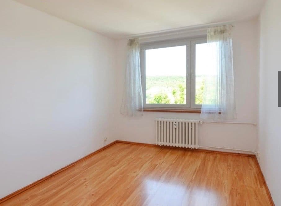 Prenájom bytu 3-izbový 76 m², Slivenecká, Praha, Praha Prenájom bytu 3-izbový 76 m², Slivenecká, Praha, Praha