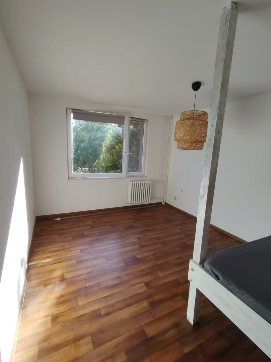 Prenájom bytu 1-izbový 35 m², Na Lužci, Lázně Bohdaneč, Pardubický kraj Prenájom bytu 1-izbový 35 m², Na Lužci, Lázně Bohdaneč, Pardubický kraj