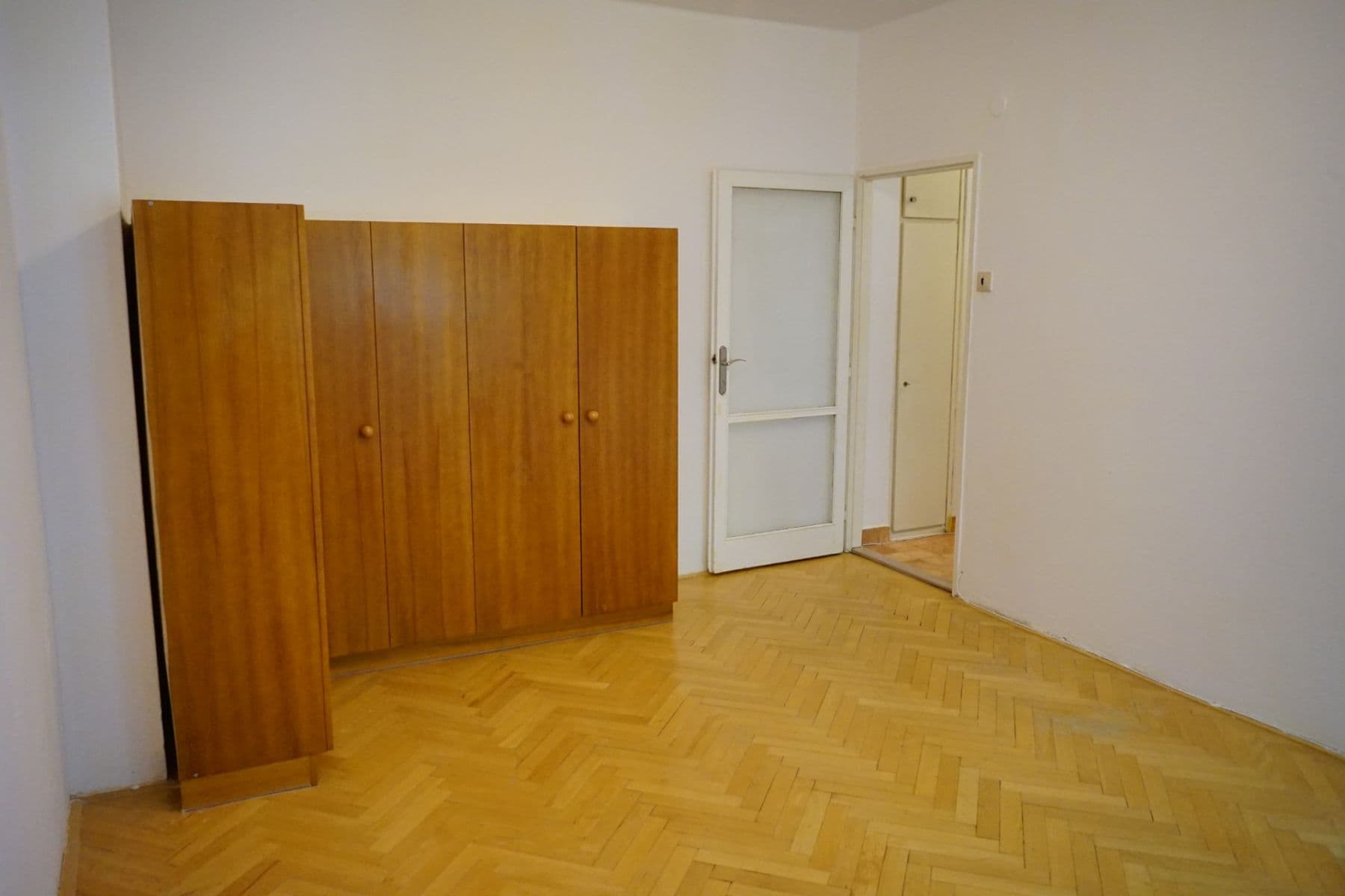 Prenájom bytu 1-izbový 39 m², tř. Míru, Olomouc, Olomoucký kraj Prenájom bytu 1-izbový 39 m², tř. Míru, Olomouc, Olomoucký kraj