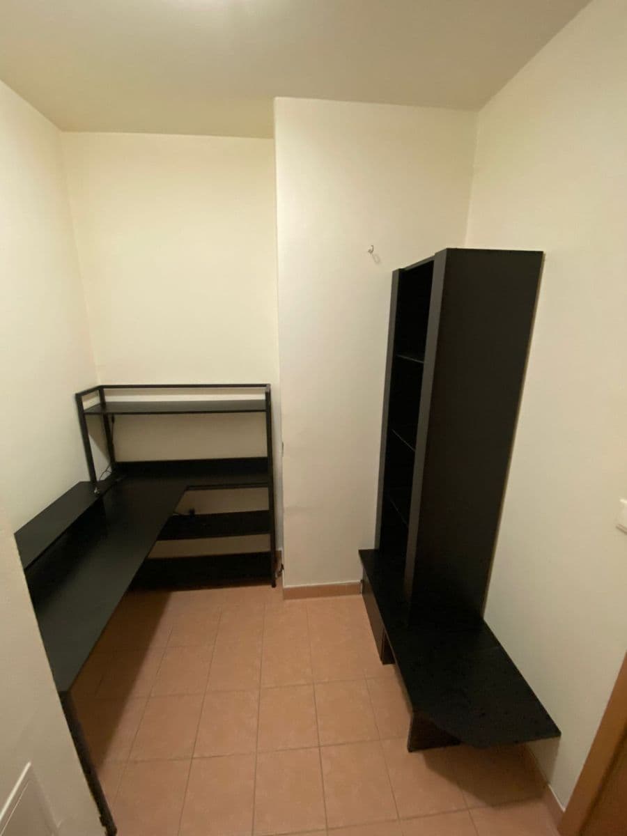 Prenájom bytu 2-izbový 48 m², Boloňská, Praha, Praha Prenájom bytu 2-izbový 48 m², Boloňská, Praha, Praha